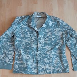 US Army, ACU pattern jacket #16